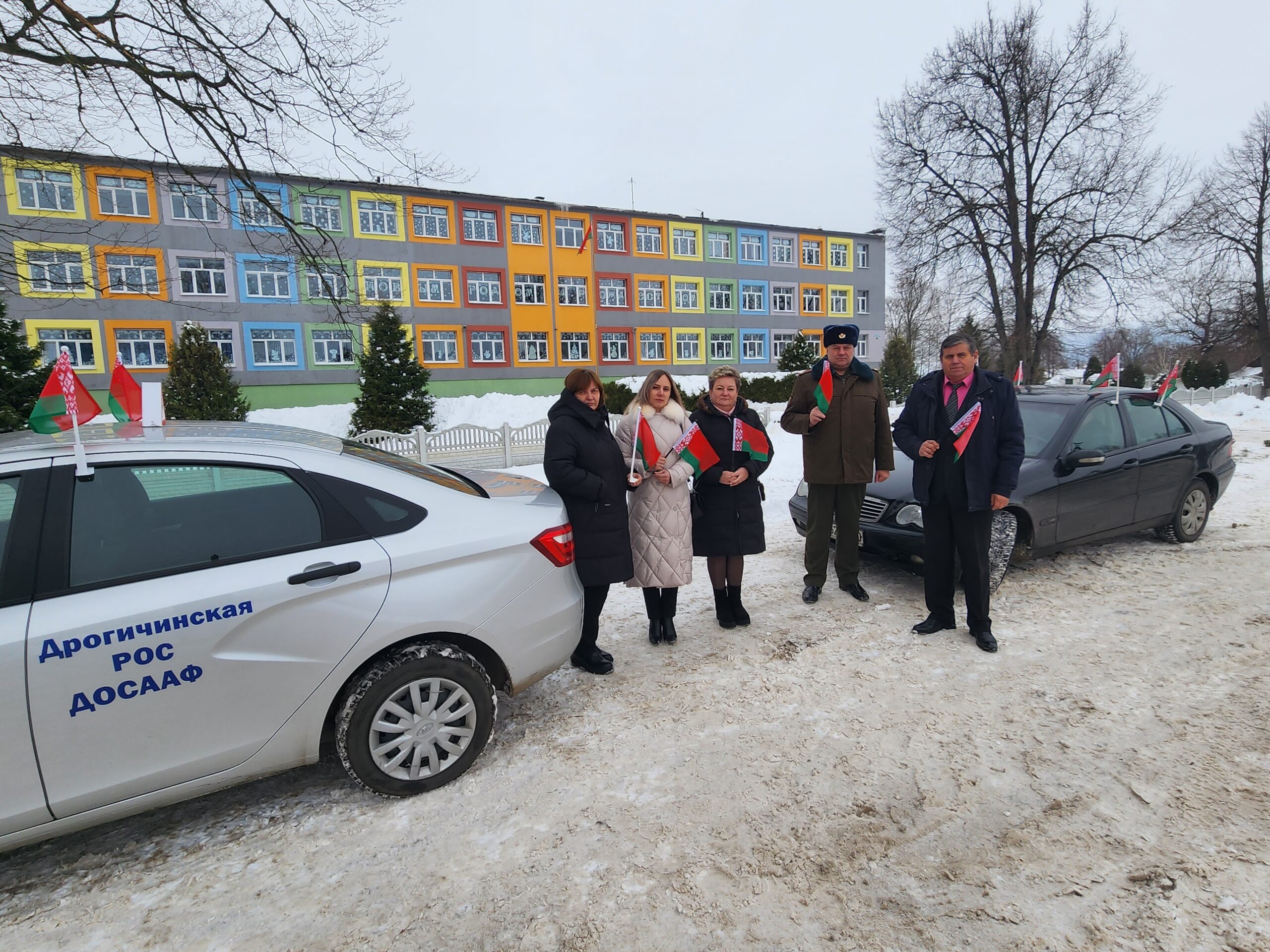 В Дрогичинском районе состоялся автопробег, приуроченный к Международному  дню памяти жертв преступления геноцида - Драгічынскі веснік